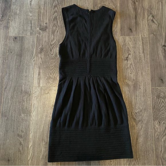Banana Republic Dress Angora Blend soft little black dress - Picture 4 of 9